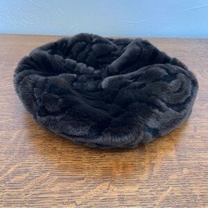 VINTAGE FAUX FUR BLACK BROWN CIRCLE WOMENS FANCY CHIC WINTER BEATNIK HAT